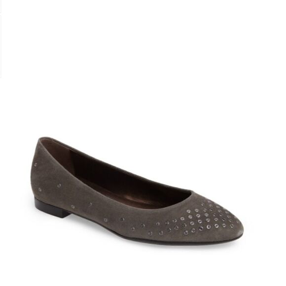 Attilio Giusti Leombruni Grommet Flats Sz 38 1/2 - Picture 1 of 8